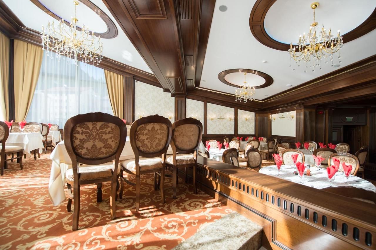 Отель Hotel Silva Busteni Буштени-22